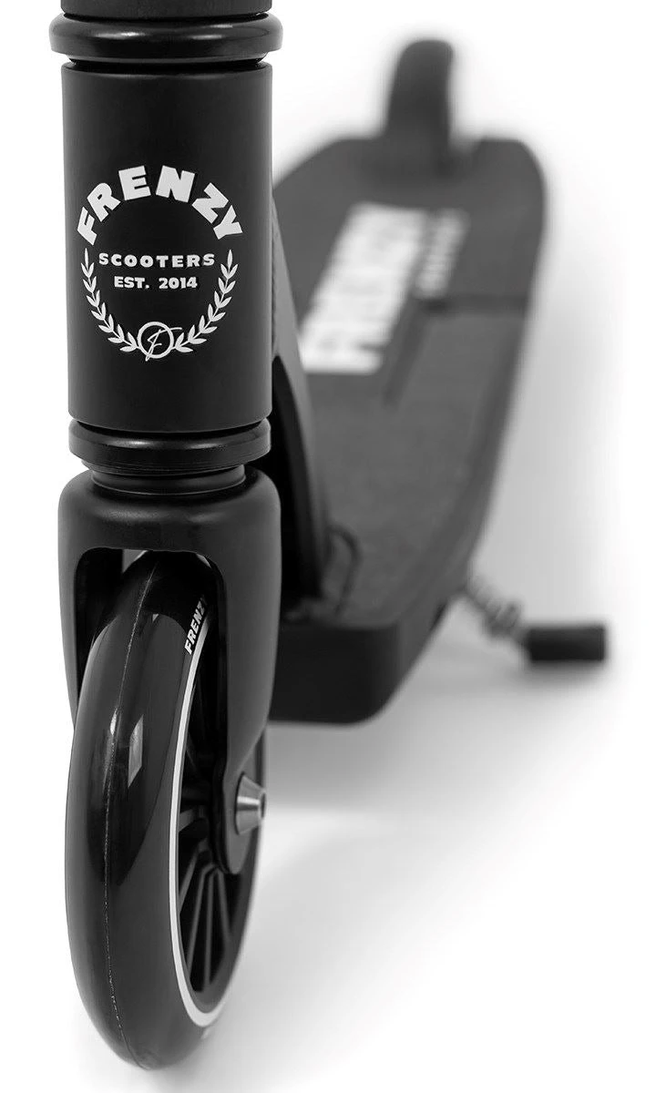 Frenzy Scooters 120mm Flex Recreational Scooter - Black / Silver 8 Frenzy Scooters 120mm Flex Recreational Scooter - Black / Silver - Image 8