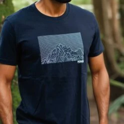 Protect Our Winters - Division T-Shirt - Black -Skate Warehouse 3d2c2459 fc00 4d22 a68e 28953574eae7