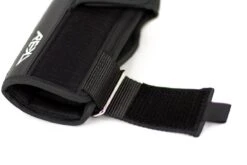 REKD Pro Skateboard Skate Scooter BMX Wrist Guards - Black -Skate Warehouse 79709354 8b8f 469a b49b a288c73ba81b