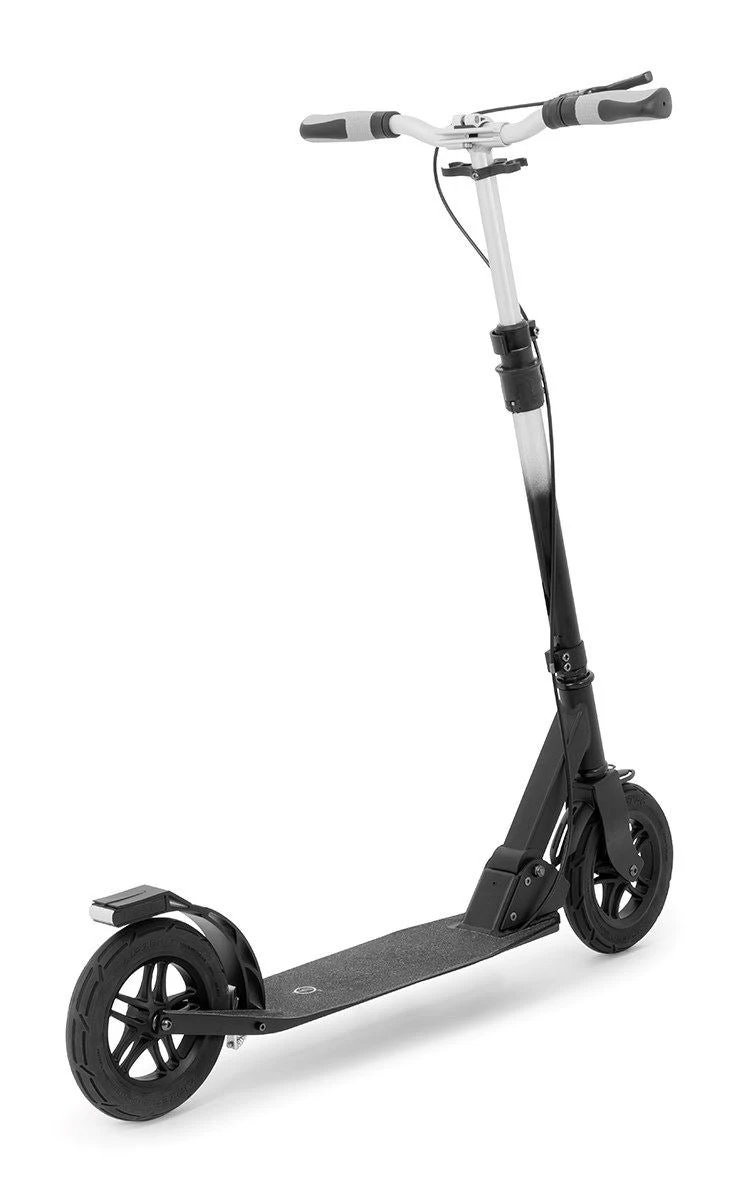 Frenzy 205mm Air Zero Recreational Scooter - Black / Silver 2 Frenzy 205mm Air Zero Recreational Scooter - Black / Silver - Image 2