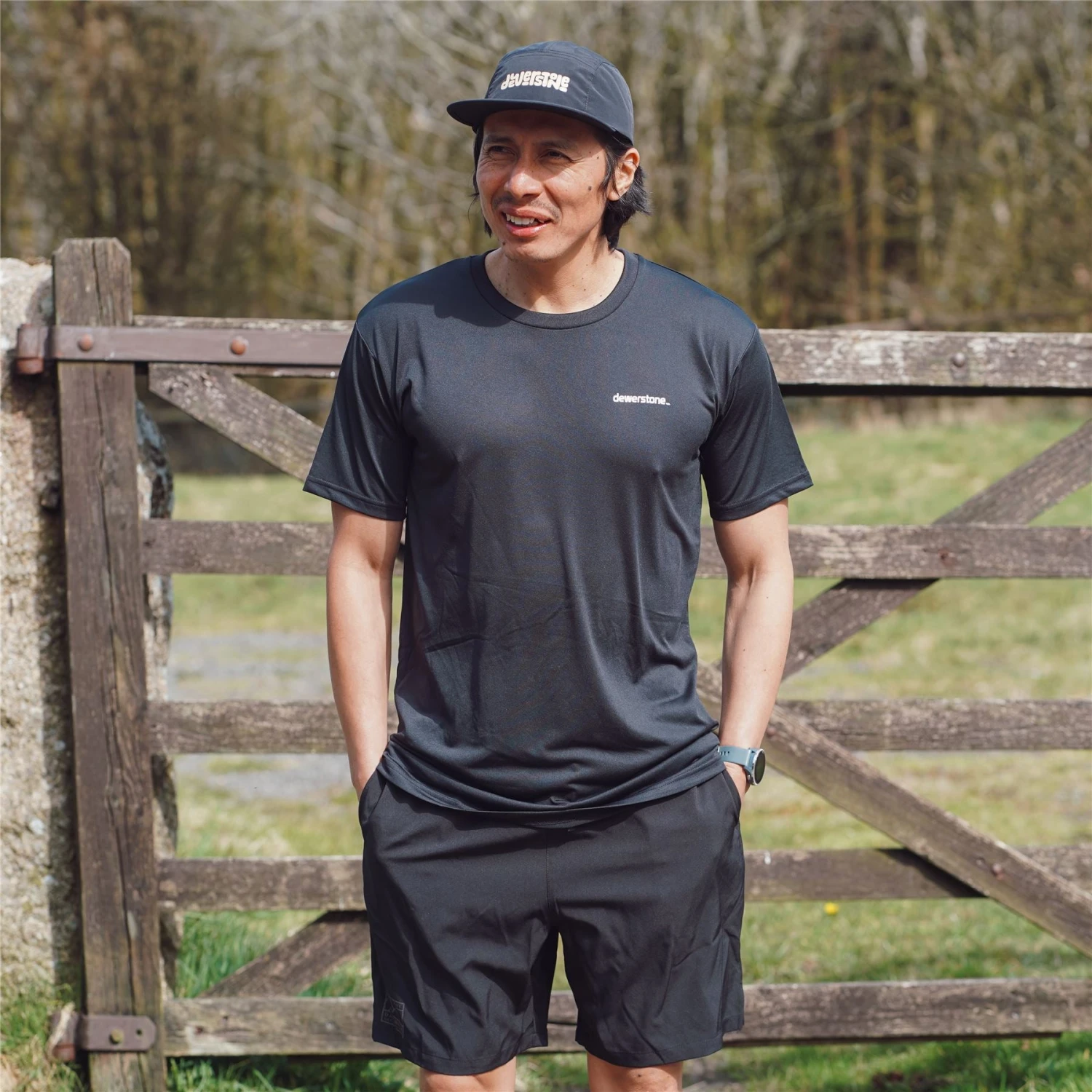 Running Tech Tee - Recycled - Black 4 Running Tech Tee - Recycled - Black - Image 4