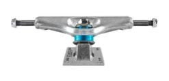 Venture Skateboard Trucks V8 Team Edition Polished - 5.8"